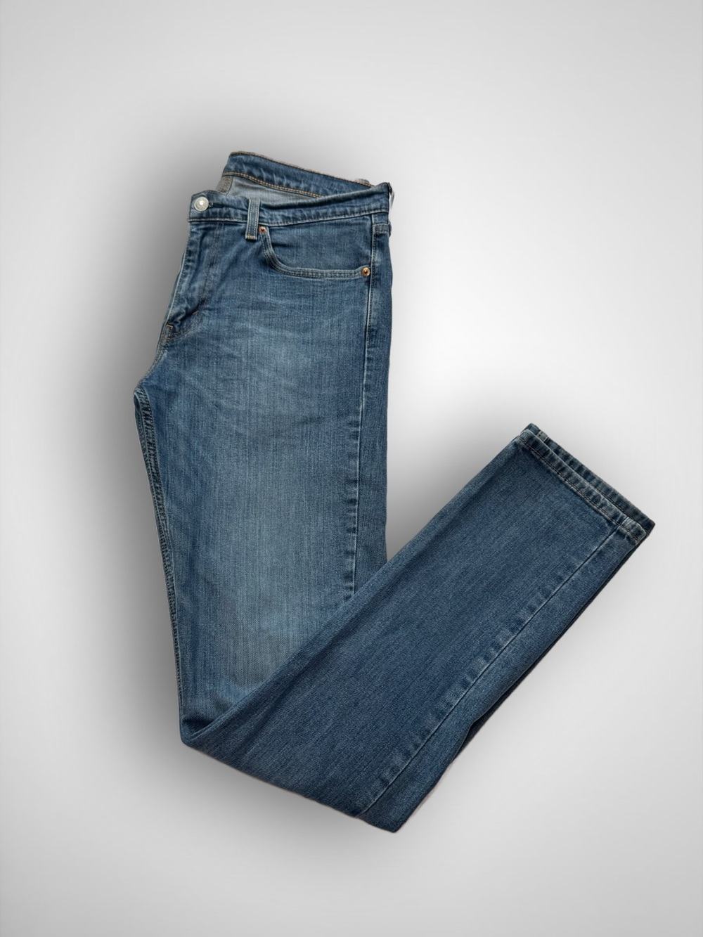 Levi's 511 Slim Straight Men’s Jeans - Medium Blue Wash Denim - W32 L36